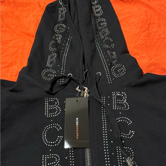 BCBG 2 piece suit(OBO) - Picture 8 of 8